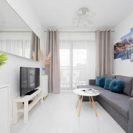 Burakowska 16 Z Balkonem I Parkingiem Warszawska Wola By Renters Apartamento *