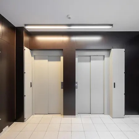 Burakowska 16 Z Balkonem I Parkingiem Warszawska Wola By Renters *