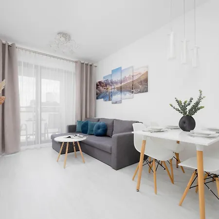 Burakowska 16 Z Balkonem I Parkingiem Warszawska Wola By Renters *